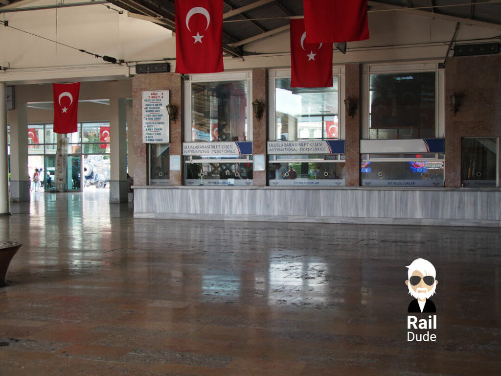 Internationaler Schalter in Istanbul-Sirkeci